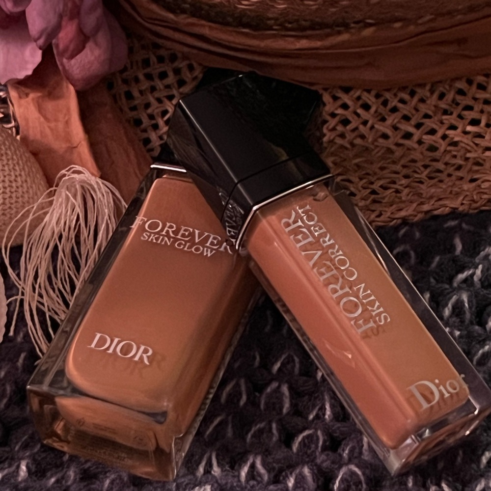 “ Dior” (4.5N) Forever Skin Glow Warm Tan & Forever Skin Corrector-Concealer NNO